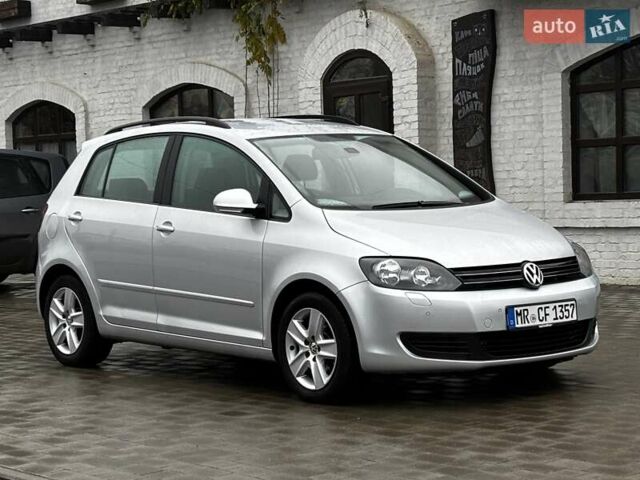 Серый Фольксваген Гольф Плюс, объемом двигателя 1.6 л и пробегом 189 тыс. км за 9499 $, фото 11 на Automoto.ua