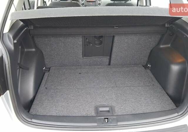 Серый Фольксваген Гольф Плюс, объемом двигателя 1.4 л и пробегом 167 тыс. км за 8250 $, фото 36 на Automoto.ua