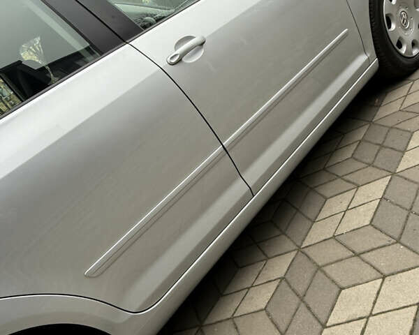 Серый Фольксваген Гольф Плюс, объемом двигателя 1.4 л и пробегом 153 тыс. км за 8650 $, фото 22 на Automoto.ua