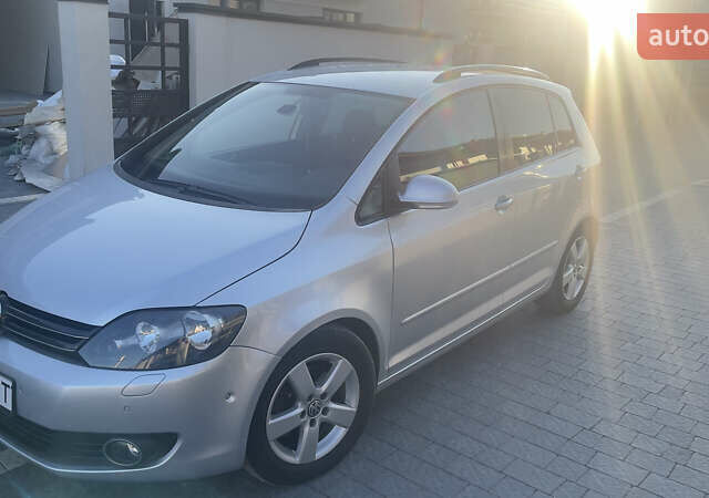 Серый Фольксваген Гольф Плюс, объемом двигателя 1.6 л и пробегом 280 тыс. км за 7400 $, фото 9 на Automoto.ua