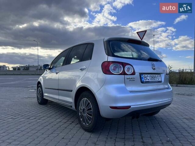 Серый Фольксваген Гольф Плюс, объемом двигателя 1.39 л и пробегом 260 тыс. км за 7850 $, фото 14 на Automoto.ua