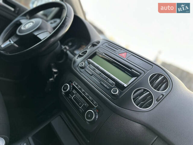 Серый Фольксваген Гольф Плюс, объемом двигателя 1.4 л и пробегом 184 тыс. км за 7200 $, фото 96 на Automoto.ua