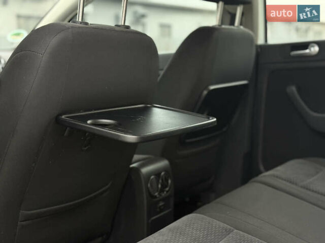 Серый Фольксваген Гольф Плюс, объемом двигателя 1.4 л и пробегом 168 тыс. км за 6450 $, фото 36 на Automoto.ua