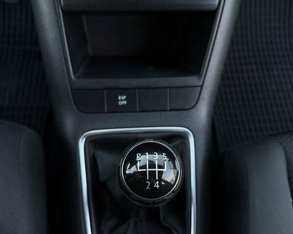 Серый Фольксваген Гольф Плюс, объемом двигателя 1.6 л и пробегом 214 тыс. км за 8350 $, фото 36 на Automoto.ua