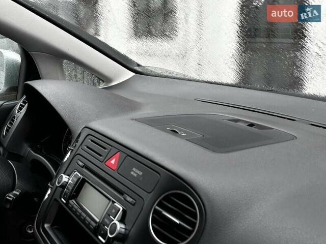 Серый Фольксваген Гольф Плюс, объемом двигателя 1.6 л и пробегом 189 тыс. км за 9499 $, фото 79 на Automoto.ua