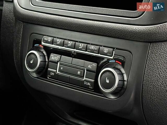 Серый Фольксваген Гольф Плюс, объемом двигателя 1.6 л и пробегом 189 тыс. км за 9399 $, фото 103 на Automoto.ua