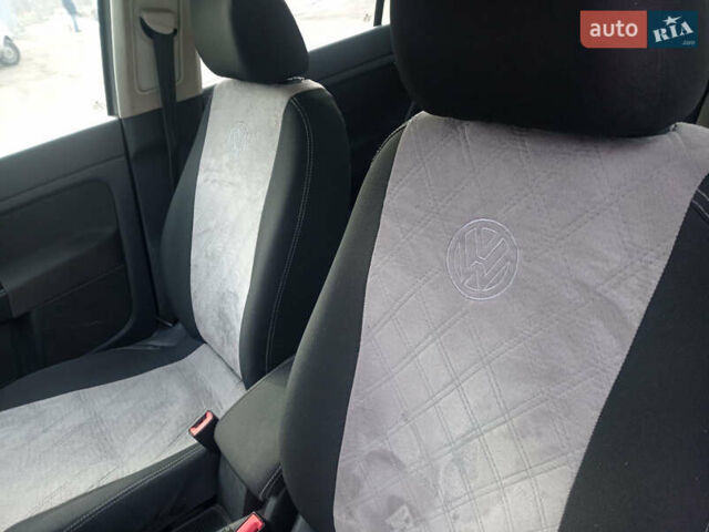 Сірий Фольксваген Golf Plus, об'ємом двигуна 1.6 л та пробігом 235 тис. км за 5500 $, фото 5 на Automoto.ua