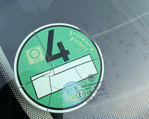 Серый Фольксваген Гольф Плюс, объемом двигателя 1.6 л и пробегом 214 тыс. км за 8350 $, фото 16 на Automoto.ua