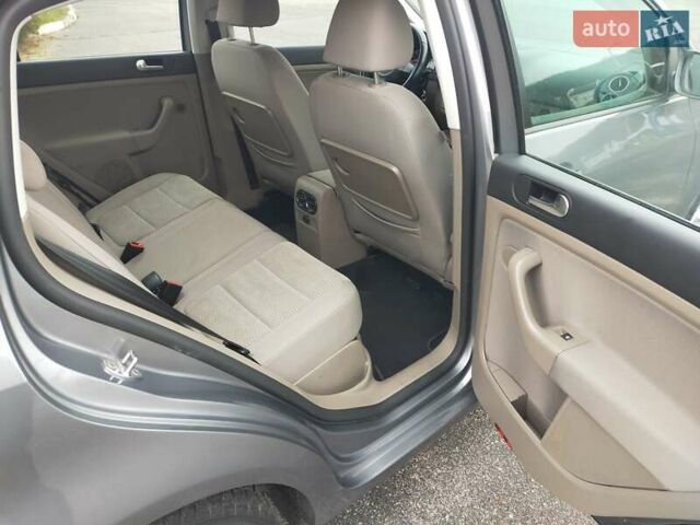 Сірий Фольксваген Golf Plus, об'ємом двигуна 1.4 л та пробігом 109 тис. км за 10300 $, фото 22 на Automoto.ua