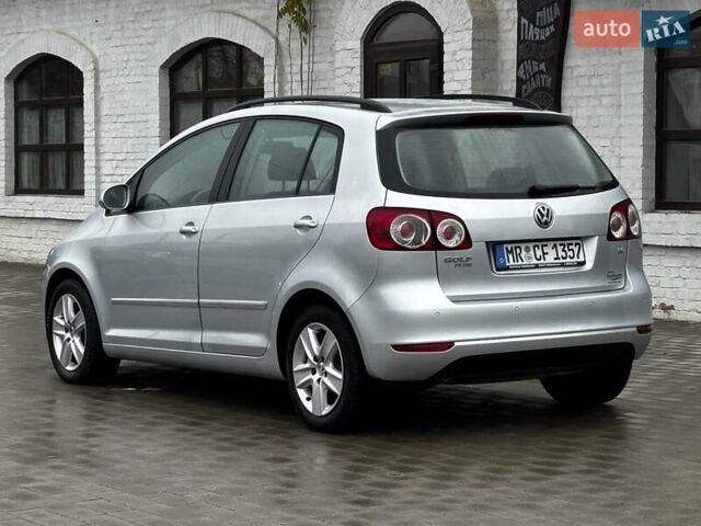 Серый Фольксваген Гольф Плюс, объемом двигателя 1.6 л и пробегом 189 тыс. км за 9499 $, фото 42 на Automoto.ua