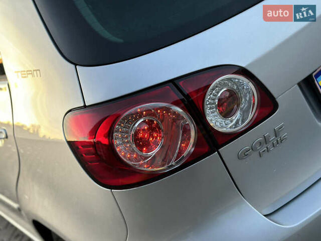 Серый Фольксваген Гольф Плюс, объемом двигателя 1.4 л и пробегом 184 тыс. км за 7200 $, фото 161 на Automoto.ua
