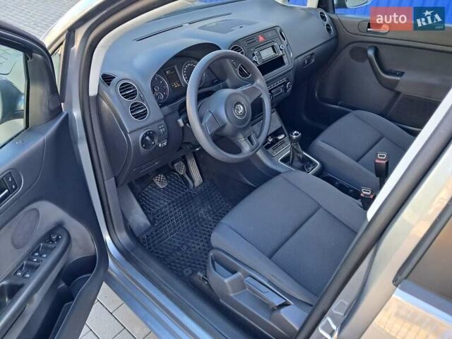 Серый Фольксваген Гольф Плюс, объемом двигателя 1.39 л и пробегом 186 тыс. км за 7100 $, фото 13 на Automoto.ua