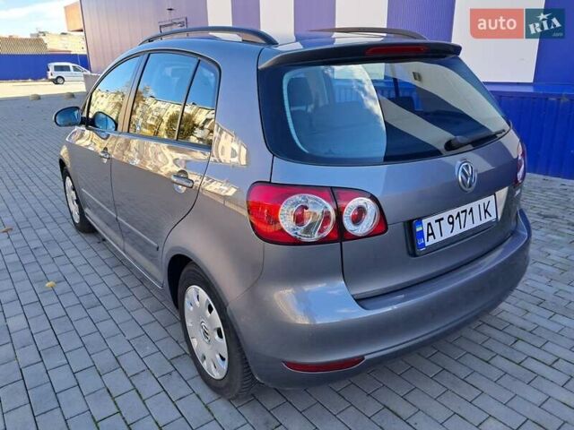 Серый Фольксваген Гольф Плюс, объемом двигателя 1.39 л и пробегом 186 тыс. км за 7100 $, фото 11 на Automoto.ua