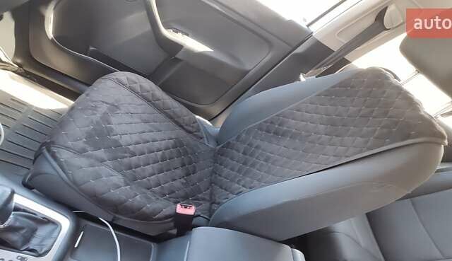 Серый Фольксваген Гольф Плюс, объемом двигателя 1.6 л и пробегом 145 тыс. км за 8000 $, фото 6 на Automoto.ua