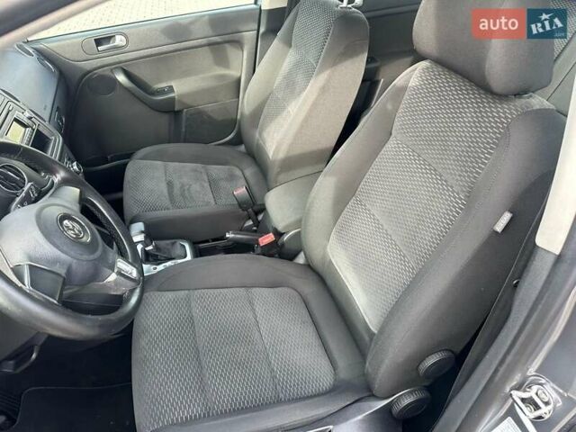 Серый Фольксваген Гольф Плюс, объемом двигателя 1.4 л и пробегом 112 тыс. км за 8000 $, фото 12 на Automoto.ua