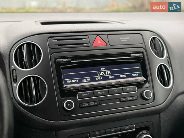 Серый Фольксваген Гольф Плюс, объемом двигателя 1.4 л и пробегом 168 тыс. км за 6450 $, фото 63 на Automoto.ua