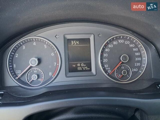 Серый Фольксваген Гольф Плюс, объемом двигателя 1.39 л и пробегом 186 тыс. км за 7100 $, фото 16 на Automoto.ua