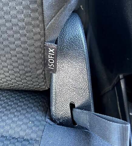 Серый Фольксваген Гольф Плюс, объемом двигателя 1.39 л и пробегом 260 тыс. км за 7850 $, фото 19 на Automoto.ua