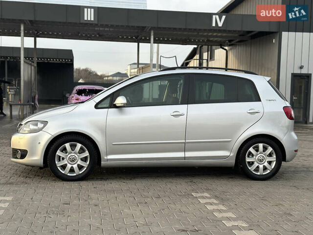 Серый Фольксваген Гольф Плюс, объемом двигателя 1.4 л и пробегом 184 тыс. км за 7200 $, фото 4 на Automoto.ua