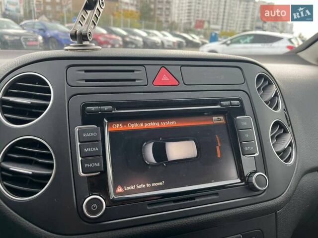 Серый Фольксваген Гольф Плюс, объемом двигателя 1.39 л и пробегом 220 тыс. км за 7790 $, фото 20 на Automoto.ua