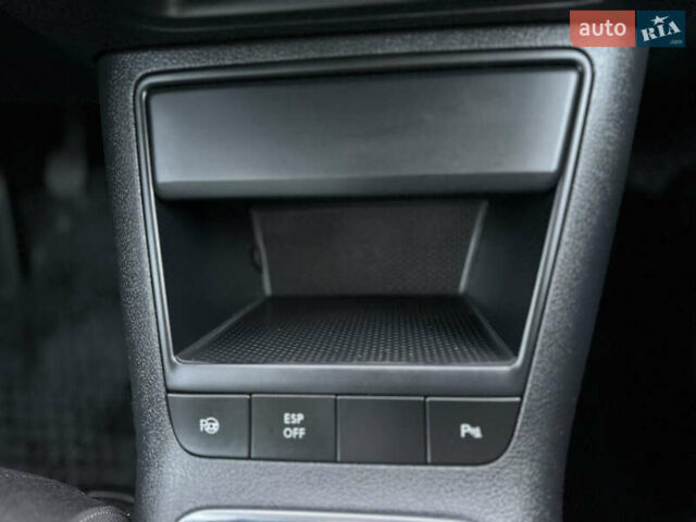 Серый Фольксваген Гольф Плюс, объемом двигателя 1.4 л и пробегом 184 тыс. км за 7200 $, фото 98 на Automoto.ua