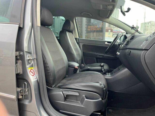 Серый Фольксваген Гольф Плюс, объемом двигателя 1.4 л и пробегом 220 тыс. км за 7790 $, фото 11 на Automoto.ua