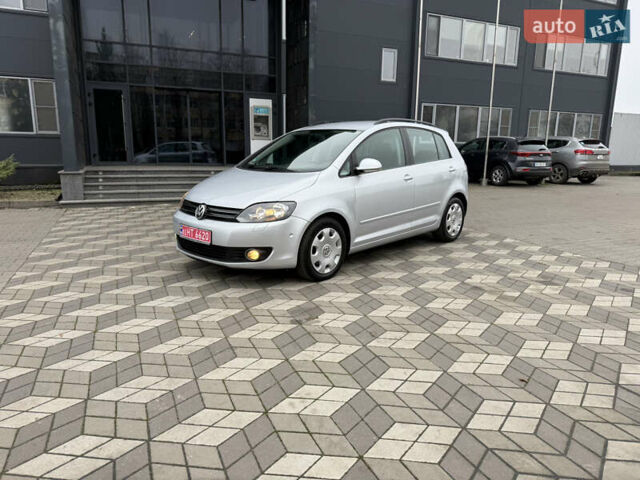 Серый Фольксваген Гольф Плюс, объемом двигателя 1.4 л и пробегом 153 тыс. км за 8650 $, фото 5 на Automoto.ua