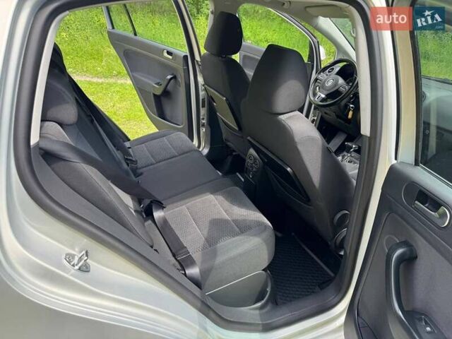Сірий Фольксваген Golf Plus, об'ємом двигуна 1.4 л та пробігом 243 тис. км за 7600 $, фото 52 на Automoto.ua