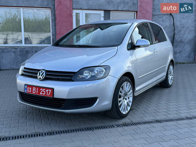 Сірий Фольксваген Golf Plus, об'ємом двигуна 1.6 л та пробігом 250 тис. км за 6999 $, фото 2 на Automoto.ua
