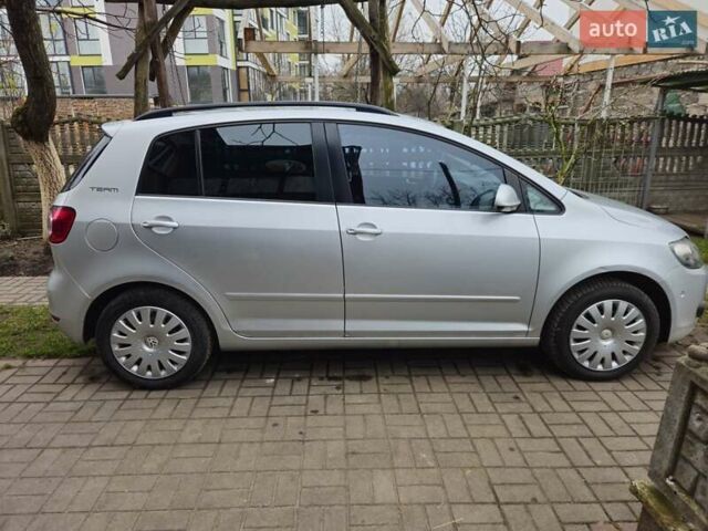 Серый Фольксваген Гольф Плюс, объемом двигателя 1.6 л и пробегом 240 тыс. км за 6200 $, фото 6 на Automoto.ua