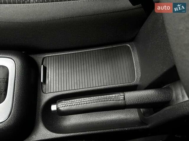 Серый Фольксваген Гольф Плюс, объемом двигателя 1.6 л и пробегом 189 тыс. км за 9499 $, фото 119 на Automoto.ua