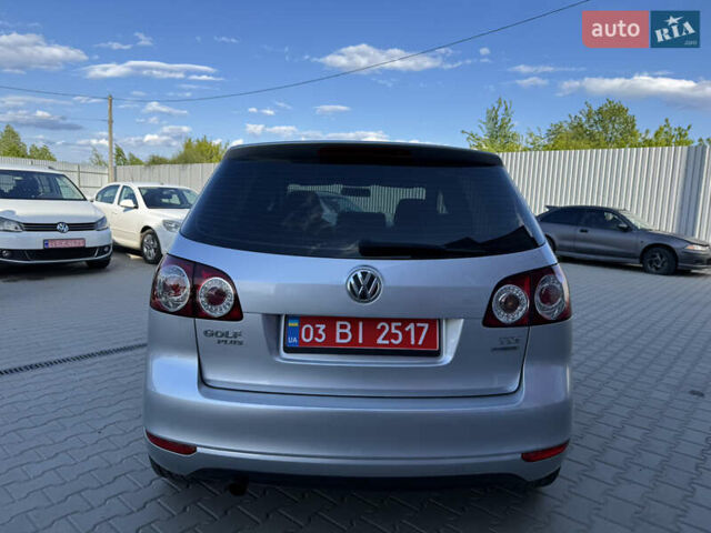 Сірий Фольксваген Golf Plus, об'ємом двигуна 1.6 л та пробігом 250 тис. км за 6999 $, фото 4 на Automoto.ua