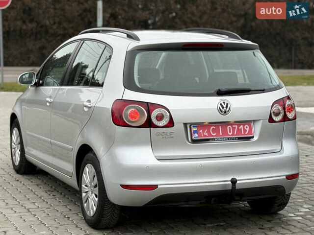 Серый Фольксваген Гольф Плюс, объемом двигателя 1.4 л и пробегом 168 тыс. км за 6450 $, фото 19 на Automoto.ua