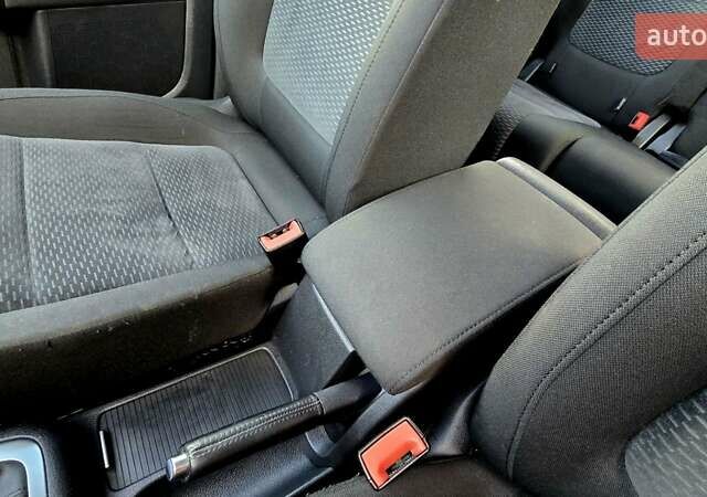 Серый Фольксваген Гольф Плюс, объемом двигателя 1.6 л и пробегом 113 тыс. км за 9899 $, фото 59 на Automoto.ua