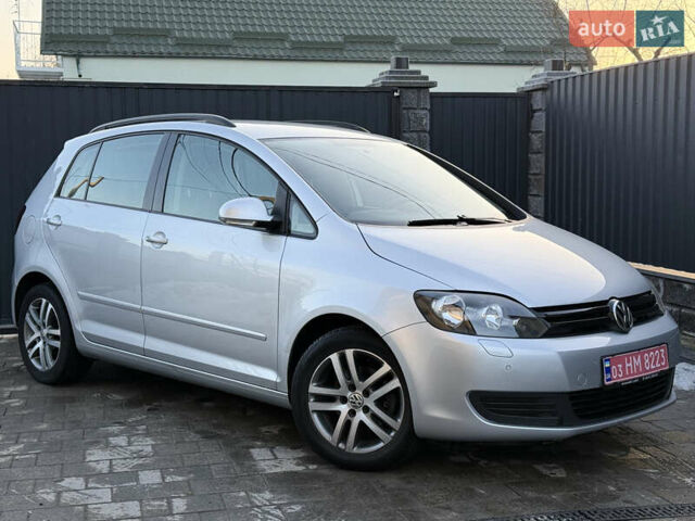 Серый Фольксваген Гольф Плюс, объемом двигателя 1.4 л и пробегом 161 тыс. км за 7799 $, фото 4 на Automoto.ua
