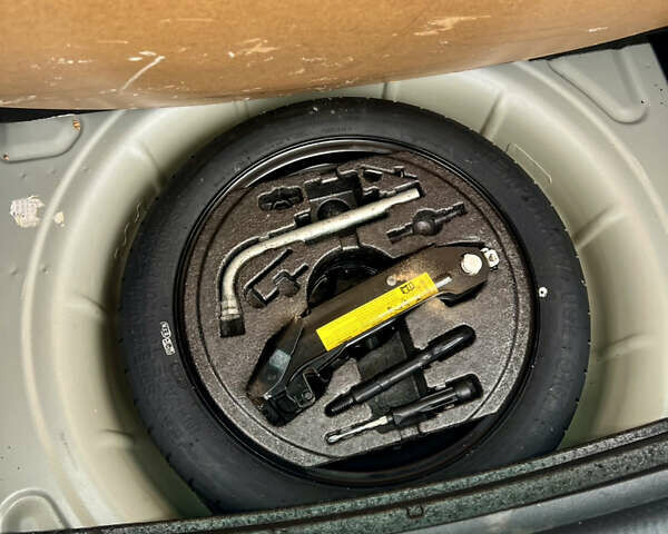 Серый Фольксваген Гольф Плюс, объемом двигателя 1.97 л и пробегом 216 тыс. км за 7950 $, фото 38 на Automoto.ua