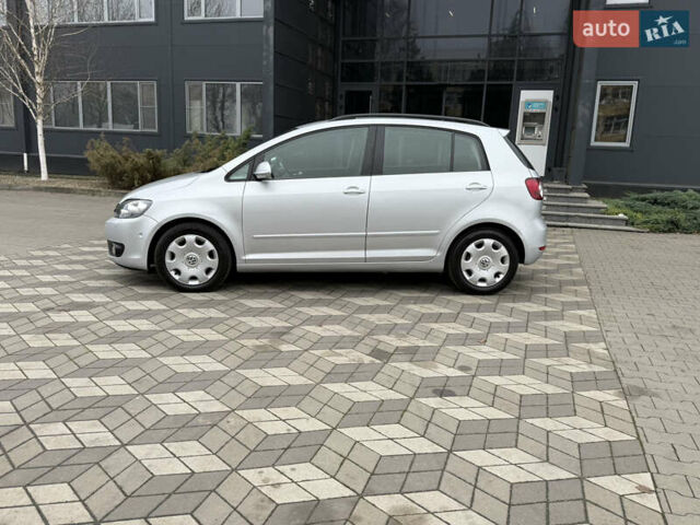 Серый Фольксваген Гольф Плюс, объемом двигателя 1.4 л и пробегом 153 тыс. км за 8650 $, фото 13 на Automoto.ua