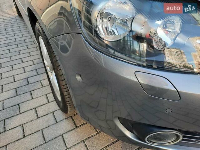 Серый Фольксваген Гольф Плюс, объемом двигателя 1.2 л и пробегом 199 тыс. км за 6377 $, фото 3 на Automoto.ua