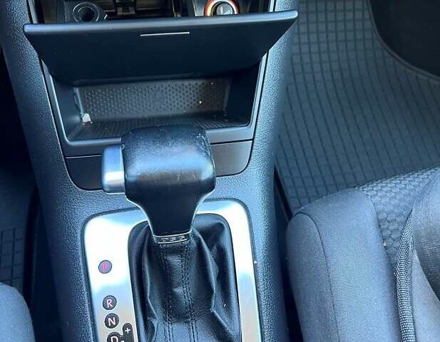 Серый Фольксваген Гольф Плюс, объемом двигателя 1.39 л и пробегом 260 тыс. км за 7850 $, фото 26 на Automoto.ua