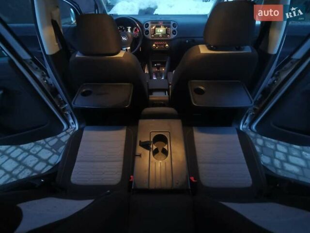 Серый Фольксваген Гольф Плюс, объемом двигателя 2 л и пробегом 216 тыс. км за 8900 $, фото 28 на Automoto.ua