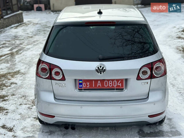 Серый Фольксваген Гольф Плюс, объемом двигателя 1.4 л и пробегом 250 тыс. км за 8900 $, фото 22 на Automoto.ua