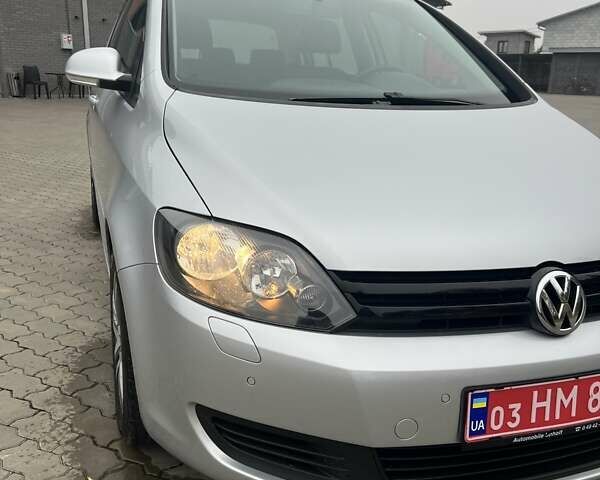 Сірий Фольксваген Golf Plus, об'ємом двигуна 1.4 л та пробігом 160 тис. км за 8200 $, фото 13 на Automoto.ua