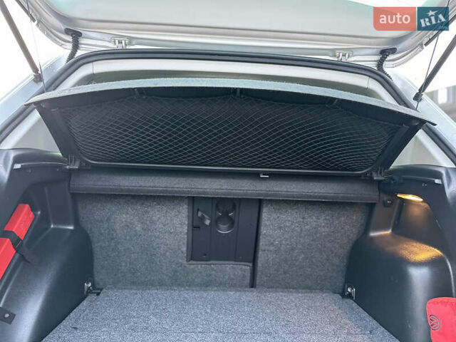 Серый Фольксваген Гольф Плюс, объемом двигателя 1.4 л и пробегом 184 тыс. км за 7200 $, фото 81 на Automoto.ua