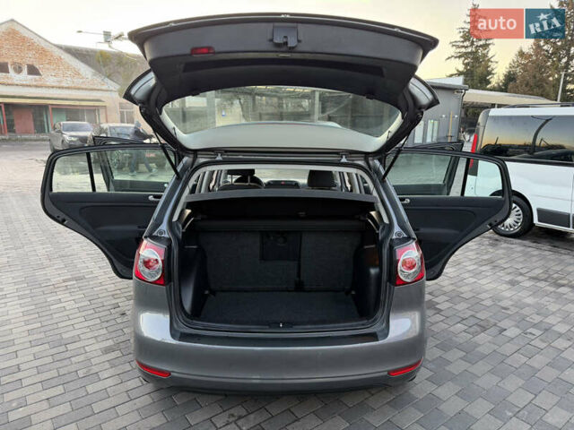 Серый Фольксваген Гольф Плюс, объемом двигателя 1.6 л и пробегом 214 тыс. км за 8350 $, фото 31 на Automoto.ua