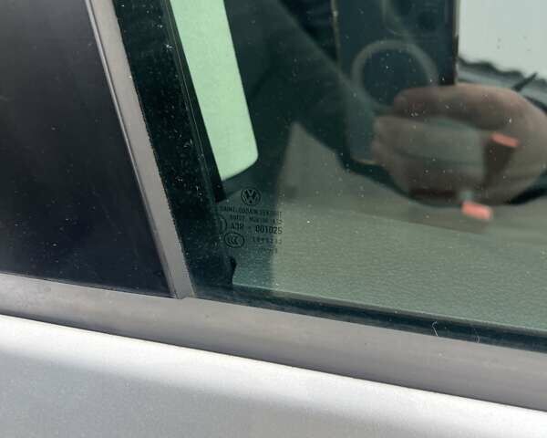 Сірий Фольксваген Golf Plus, об'ємом двигуна 1.4 л та пробігом 160 тис. км за 8200 $, фото 17 на Automoto.ua