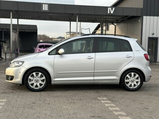 Серый Фольксваген Гольф Плюс, объемом двигателя 1.4 л и пробегом 184 тыс. км за 7200 $, фото 1 на Automoto.ua