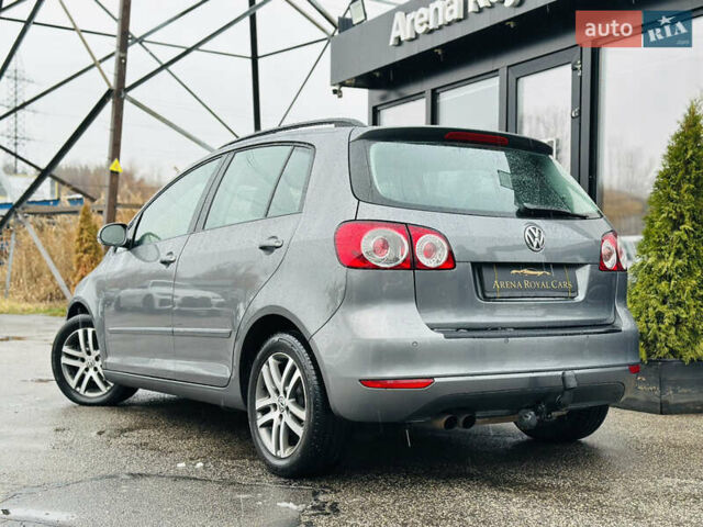 Серый Фольксваген Гольф Плюс, объемом двигателя 1.4 л и пробегом 162 тыс. км за 8200 $, фото 3 на Automoto.ua