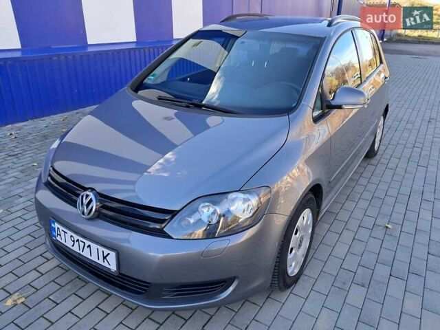Серый Фольксваген Гольф Плюс, объемом двигателя 1.39 л и пробегом 186 тыс. км за 7100 $, фото 14 на Automoto.ua
