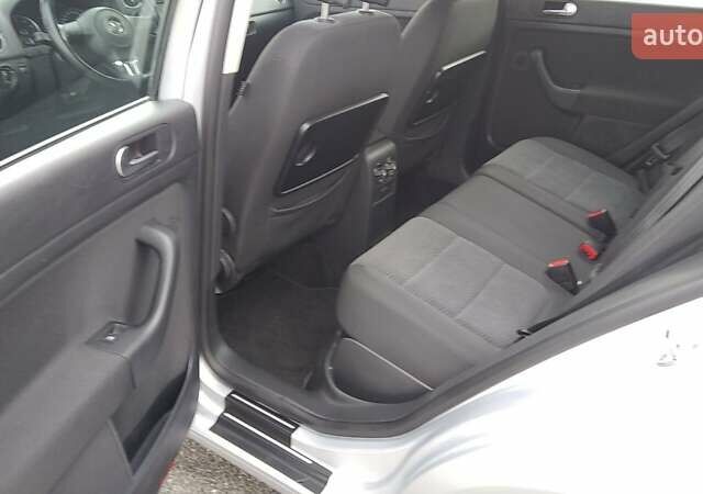 Серый Фольксваген Гольф Плюс, объемом двигателя 1.4 л и пробегом 167 тыс. км за 8250 $, фото 12 на Automoto.ua