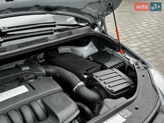 Серый Фольксваген Гольф Плюс, объемом двигателя 1.6 л и пробегом 189 тыс. км за 9499 $, фото 56 на Automoto.ua